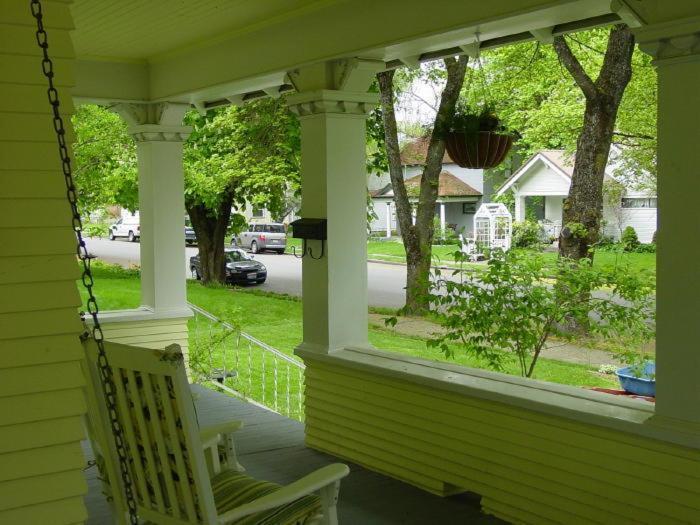 The Mcfarland Inn Bed And Breakfast Coeur d'Alene Exterior foto
